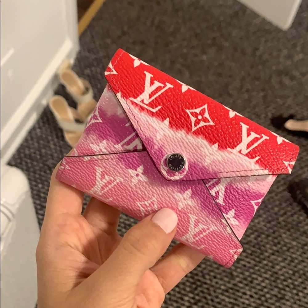 Louis Vuitton pochette kirigami collection
